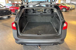 musta Volvo XC70 2011 kuva 17.