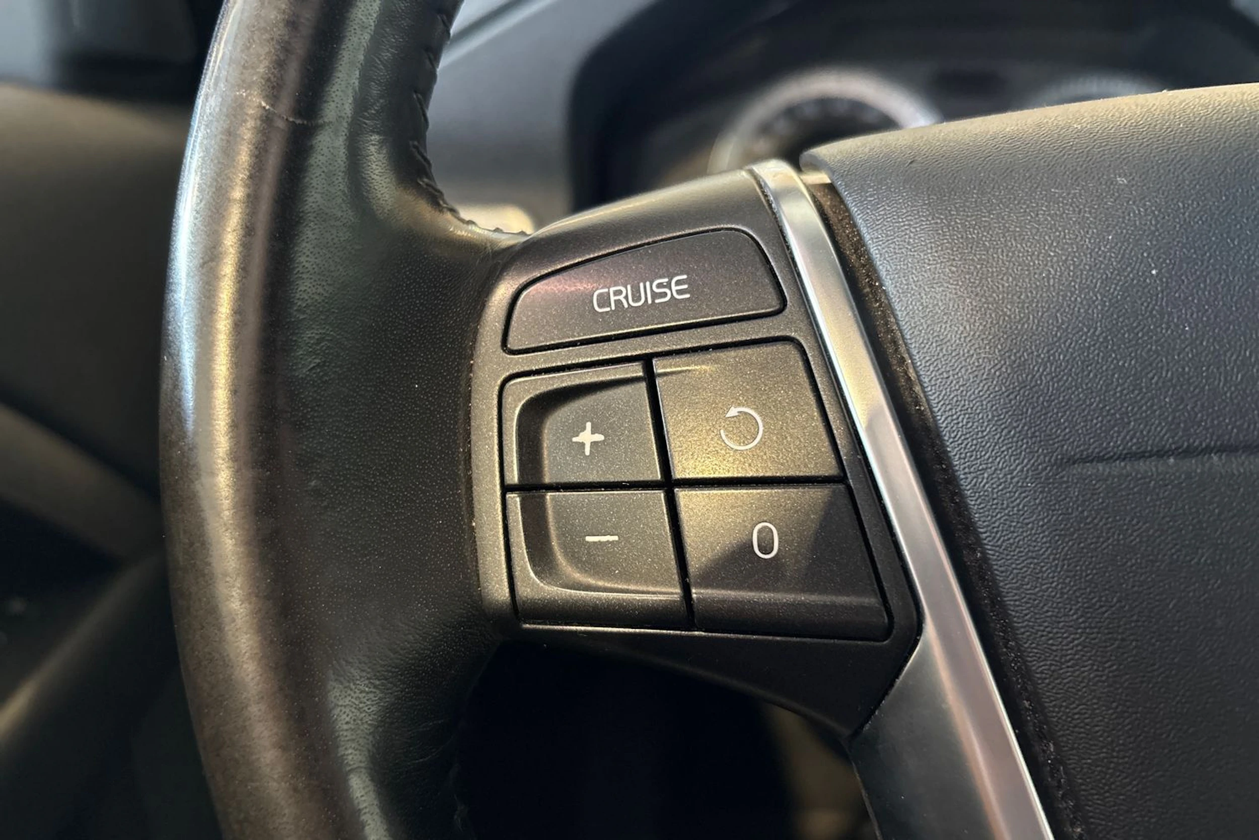 musta Volvo XC70 2011 kuva 24.