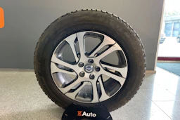 musta Volvo XC70 2012 kuva 13.