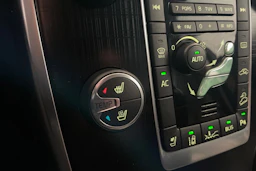 musta Volvo XC70 2012 kuva 28.