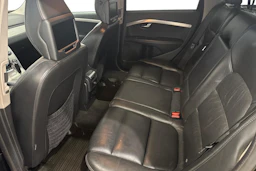 musta Volvo XC70 2012 kuva 11.