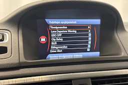 musta Volvo XC70 2012 kuva 24.