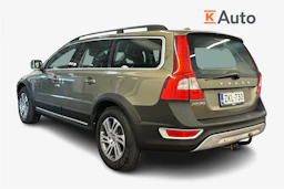 Vihreä Volvo XC70 2012 kuva 2.