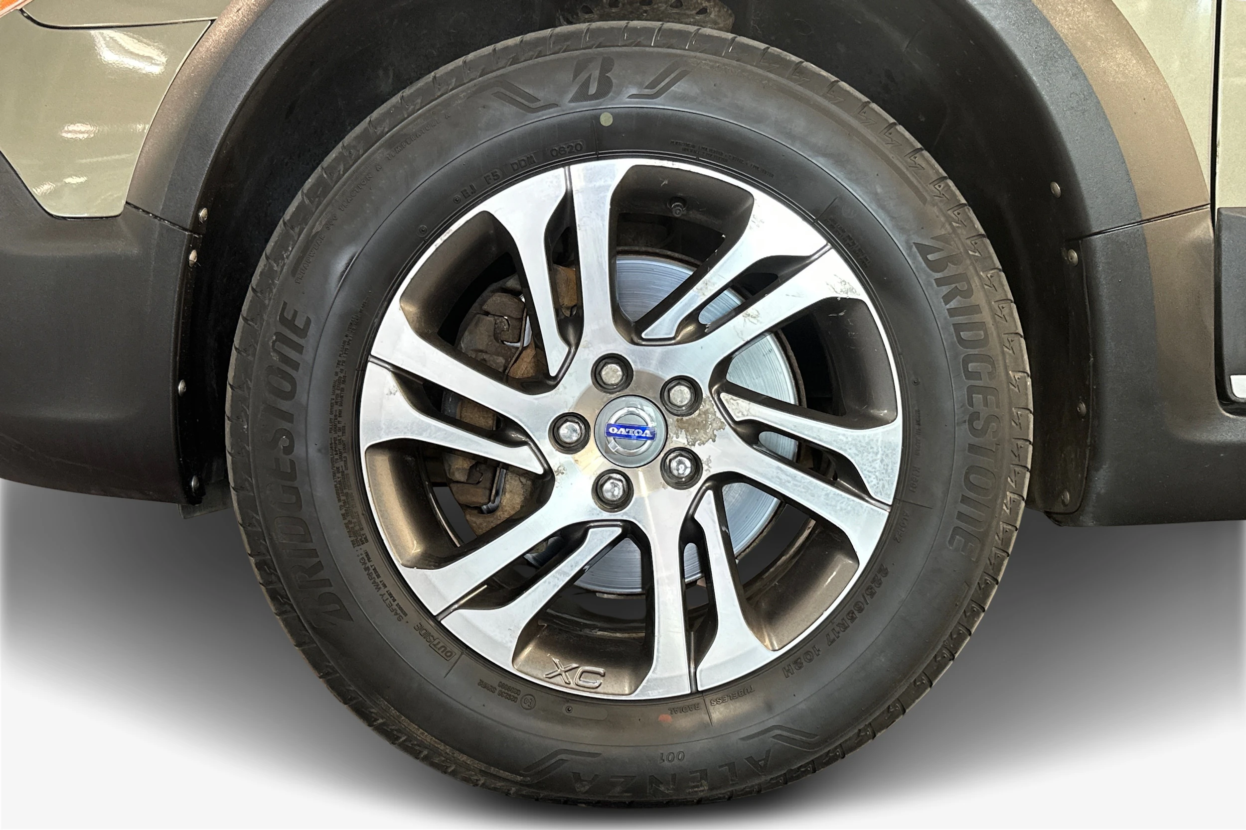 Vihreä Volvo XC70 2012 kuva 9.