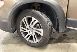ruskea (beige) Volvo XC70 2013 kuva 13.