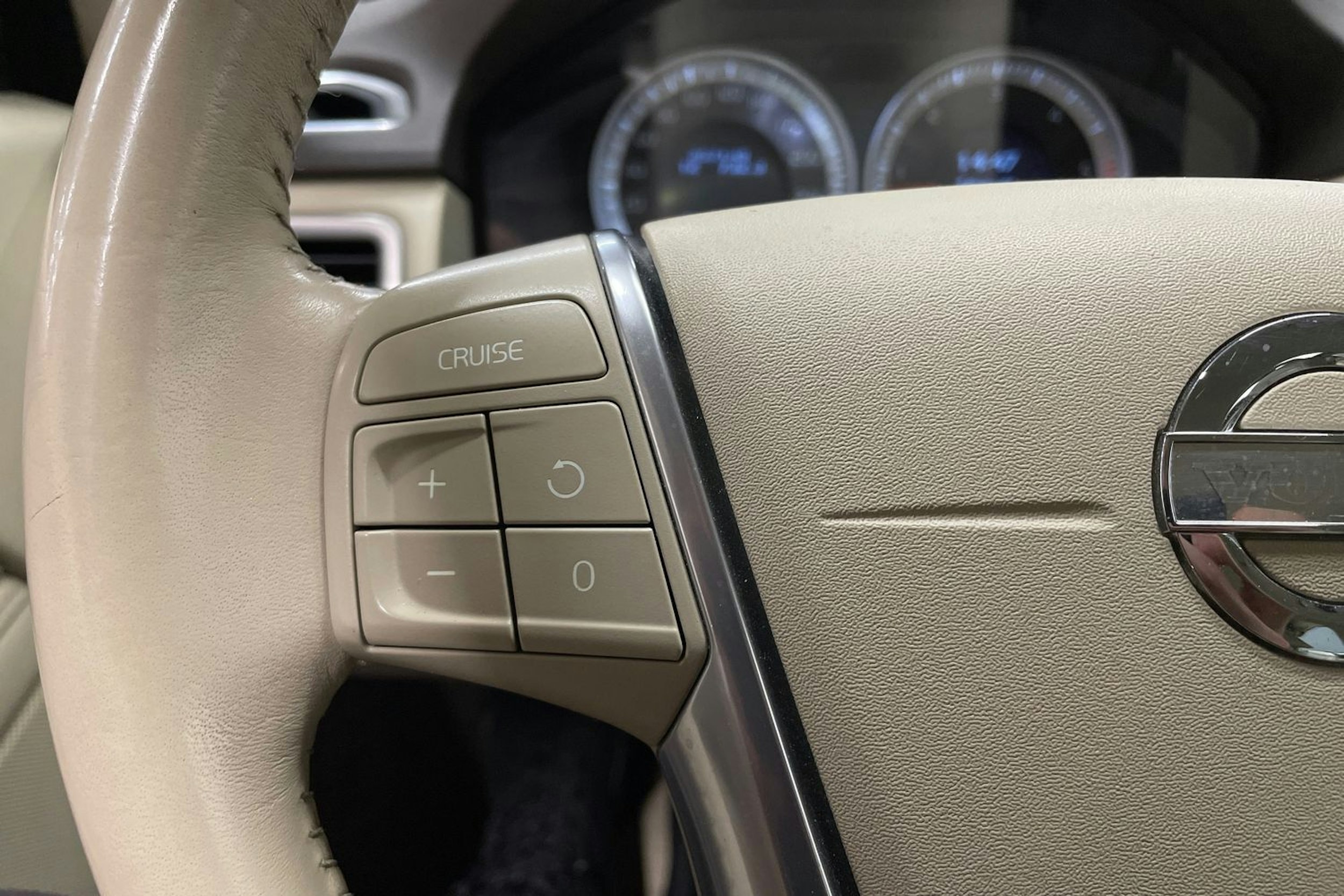 ruskea (beige) Volvo XC70 2013 kuva 23.