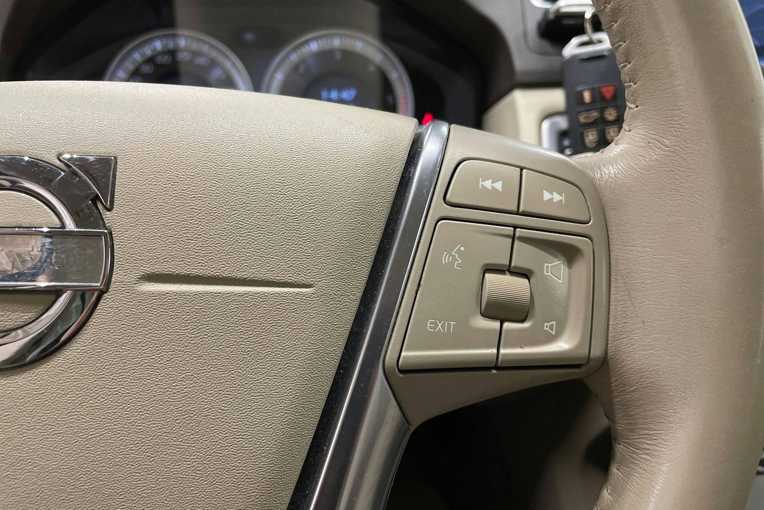 ruskea (beige) Volvo XC70 2013 kuva 24.