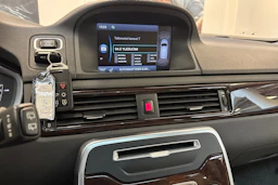 valkoinen Volvo XC70 2013 kuva 19.