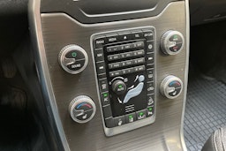 valkoinen Volvo XC70 2014 kuva 22.