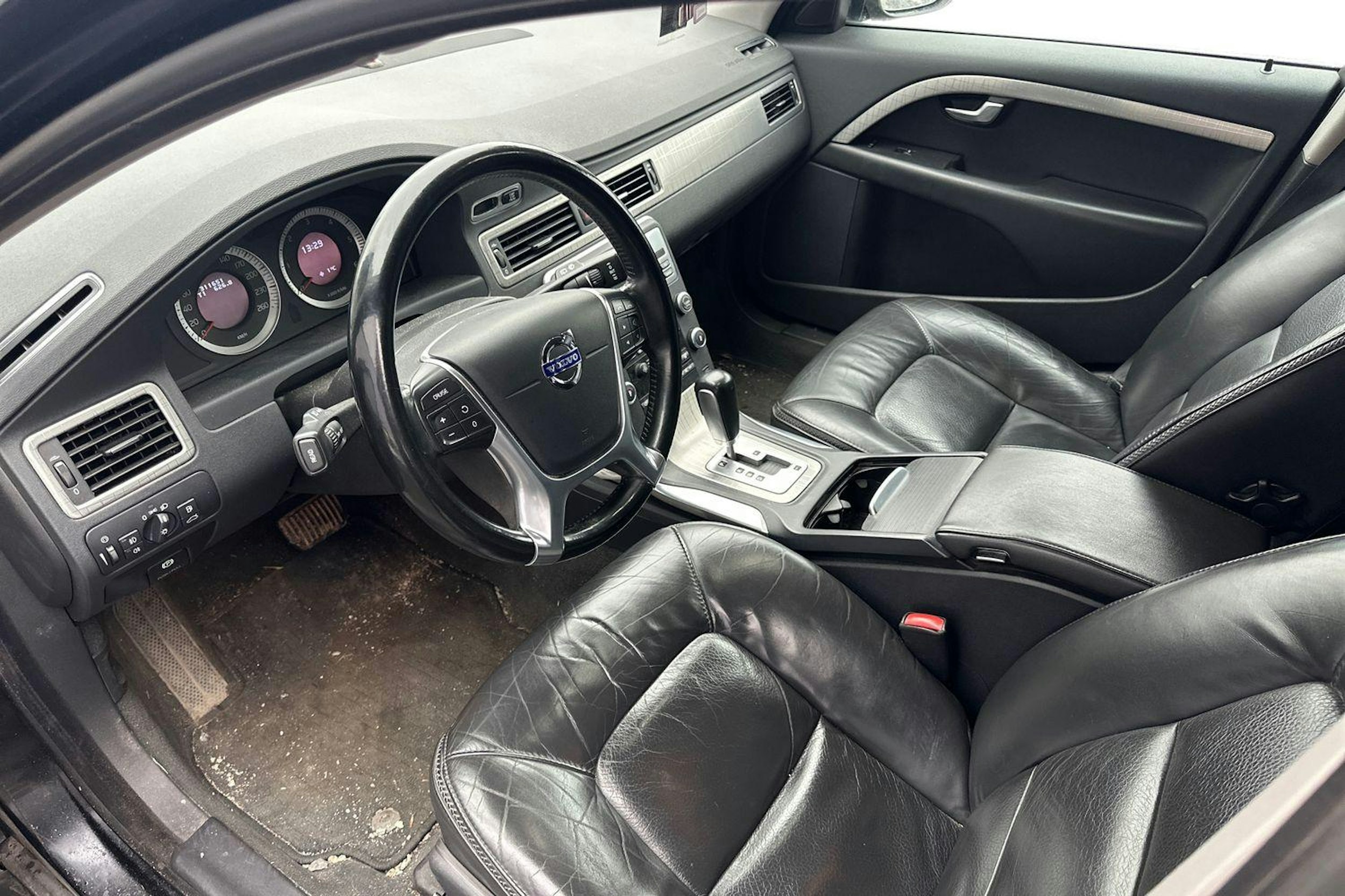 musta Volvo XC70 2014 kuva 3.