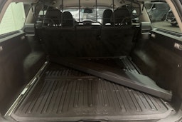 musta Volvo XC70 2014 kuva 20.