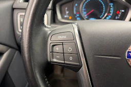 Musta Volvo XC70 2014 kuva 14.