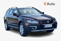 punainen Volvo XC70 2015 kuva 1.