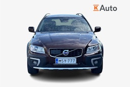 punainen Volvo XC70 2015 kuva 5.