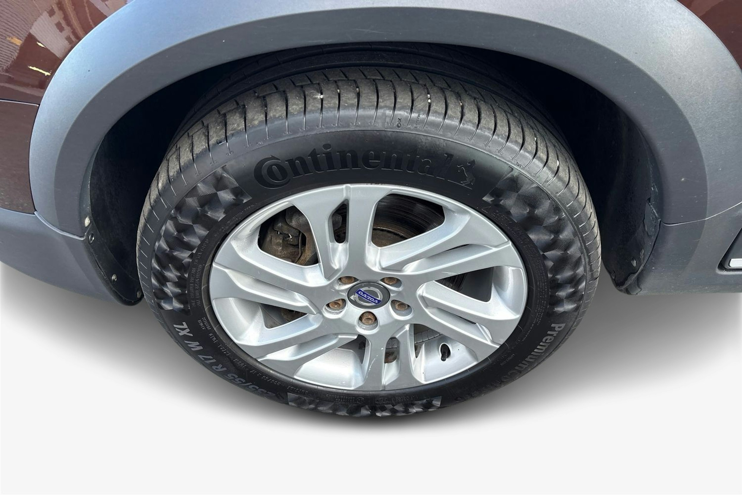 punainen Volvo XC70 2015 kuva 11.
