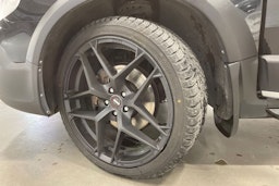 musta Volvo XC70 2015 kuva 13.