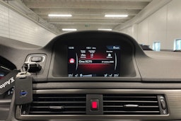 musta Volvo XC70 2015 kuva 16.
