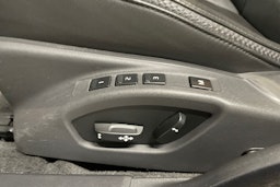 musta Volvo XC70 2015 kuva 24.