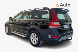 musta Volvo XC70 2015 kuva 3.