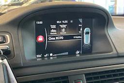 musta Volvo XC70 2015 kuva 19.