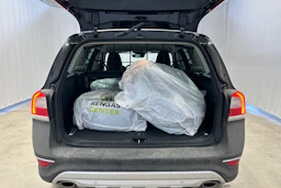 musta Volvo XC70 2016 kuva 5.