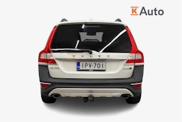 Valkoinen Volvo XC70 2016 kuva 3.