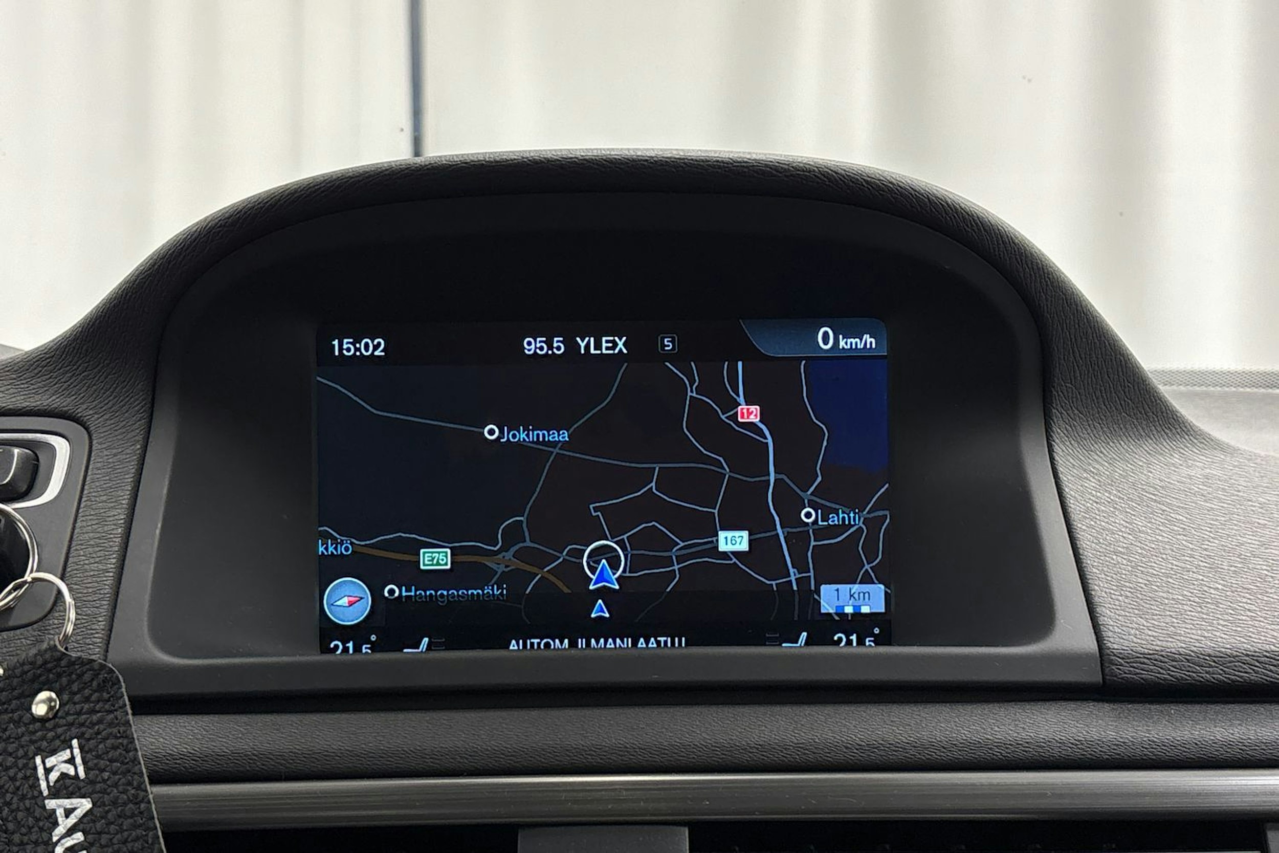 Valkoinen Volvo XC70 2016 kuva 21.