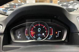 valkoinen Volvo XC70 2016 kuva 21.