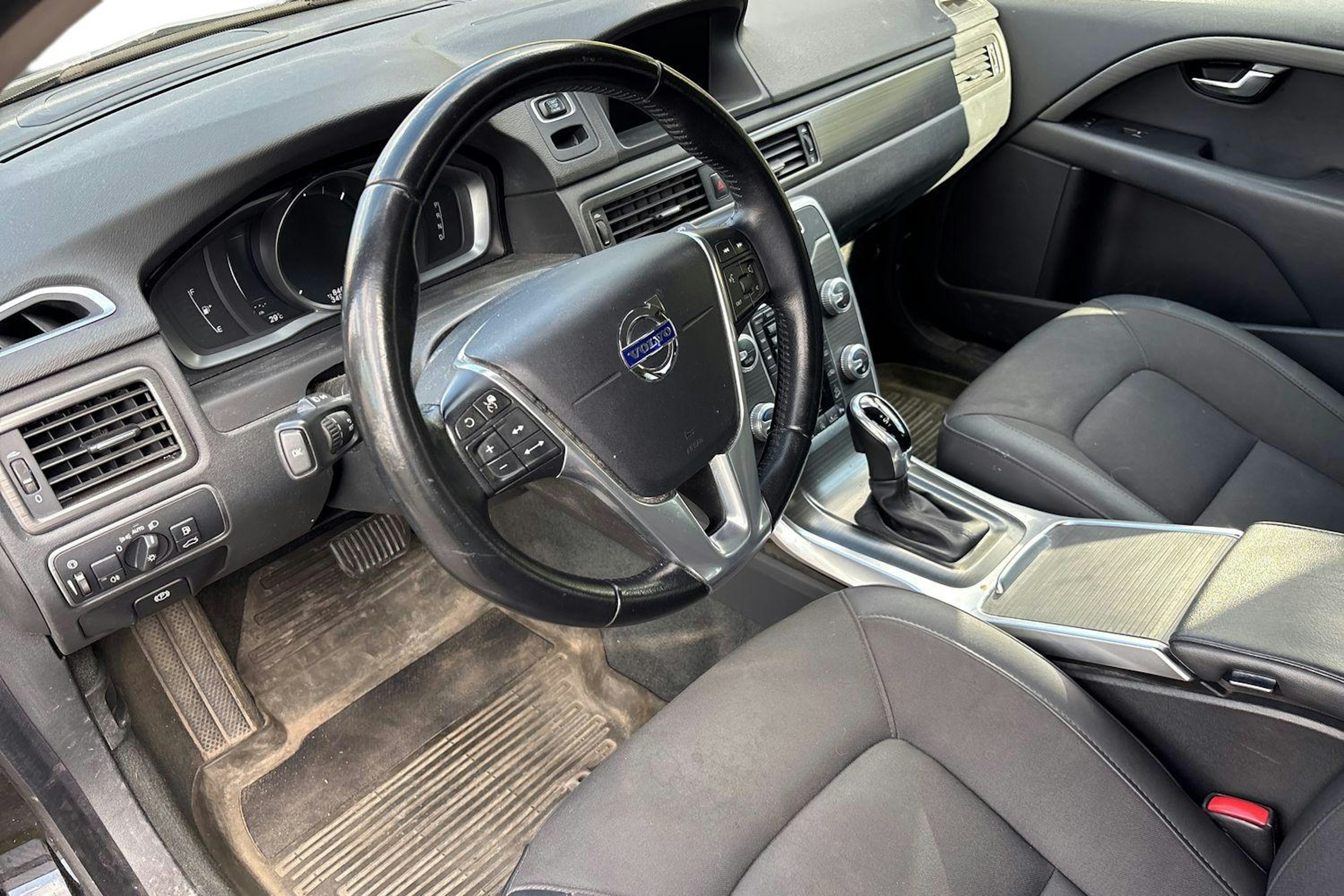 Musta Volvo XC70 2016 kuva 3.