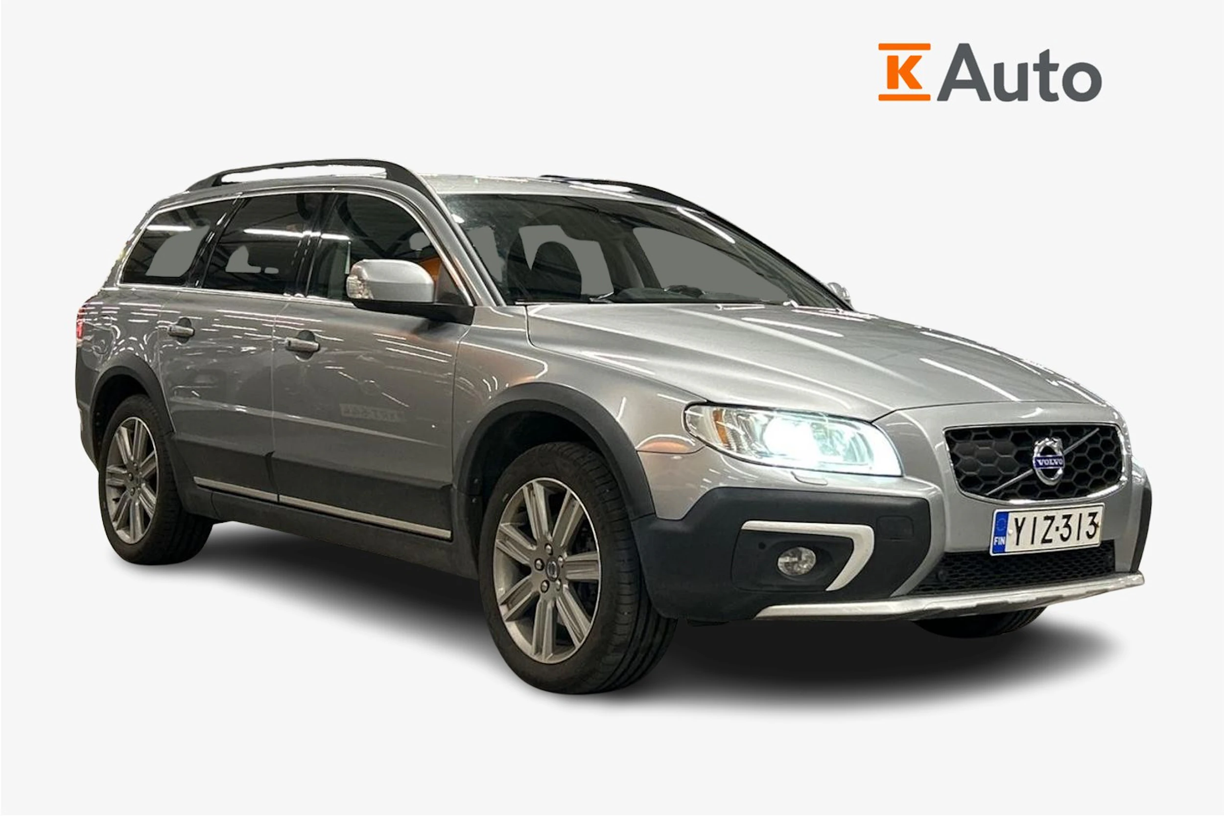 harmaa Volvo XC70 2016 kuva 1.