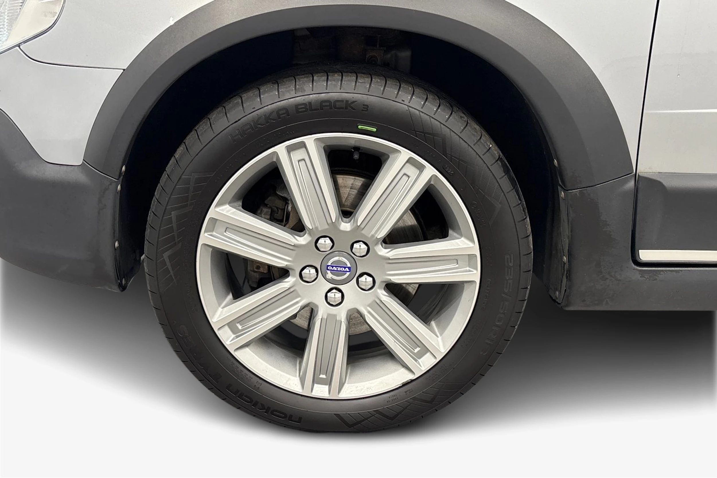 harmaa Volvo XC70 2016 kuva 9.