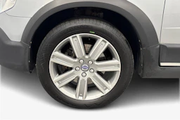 harmaa Volvo XC70 2016 kuva 9.