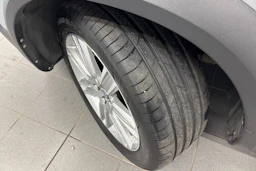 harmaa Volvo XC70 2016 kuva 10.