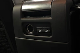 harmaa Volvo XC70 2016 kuva 12.