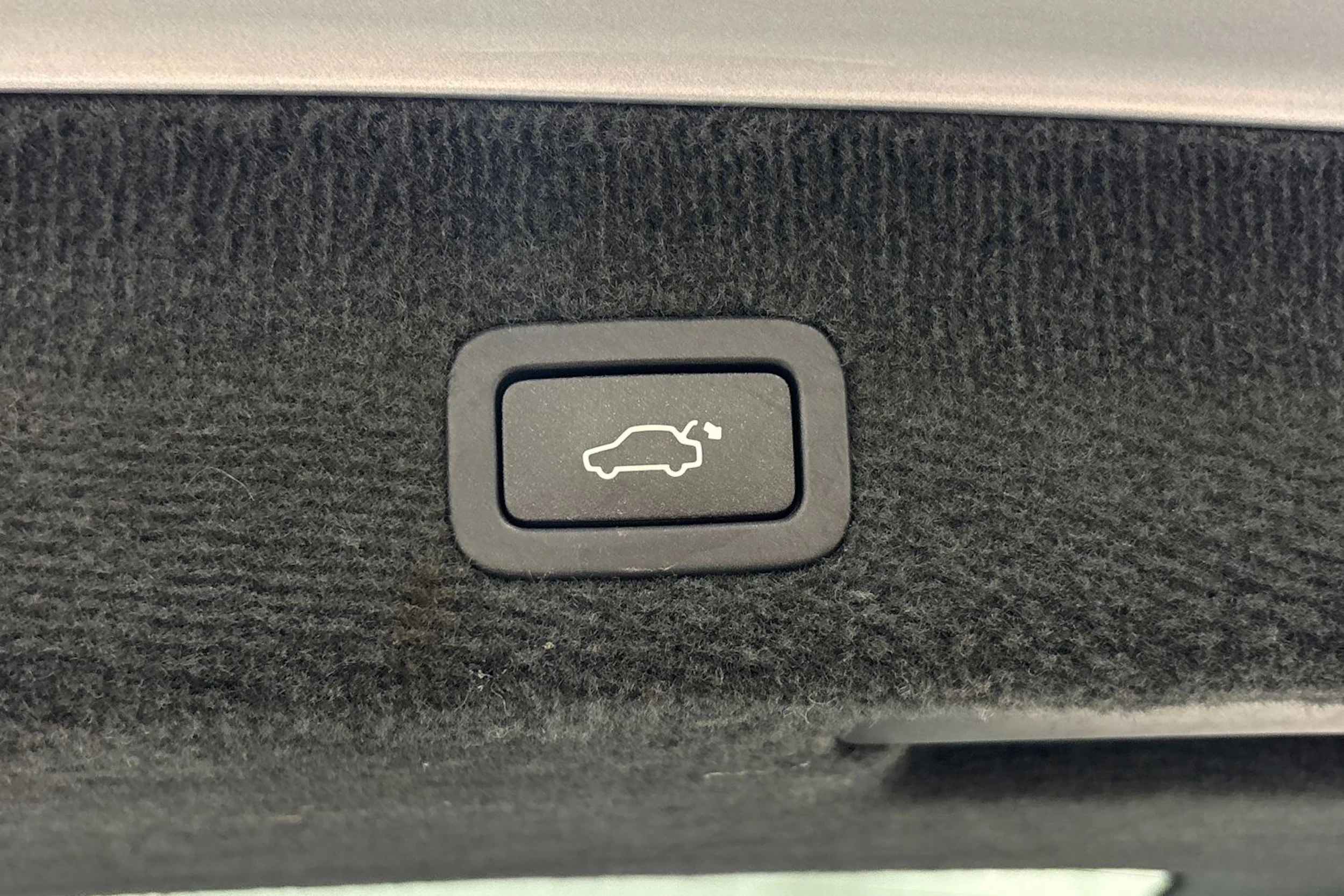 harmaa Volvo XC70 2016 kuva 14.