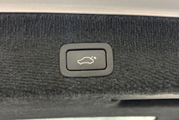 harmaa Volvo XC70 2016 kuva 14.