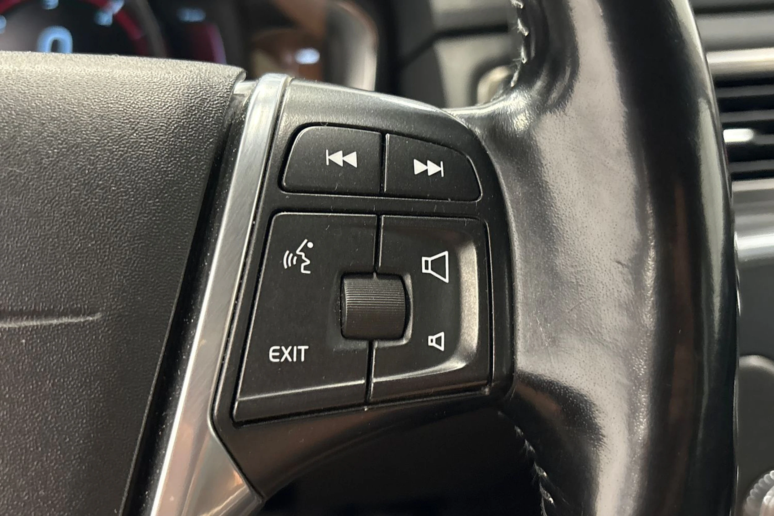 harmaa Volvo XC70 2016 kuva 22.