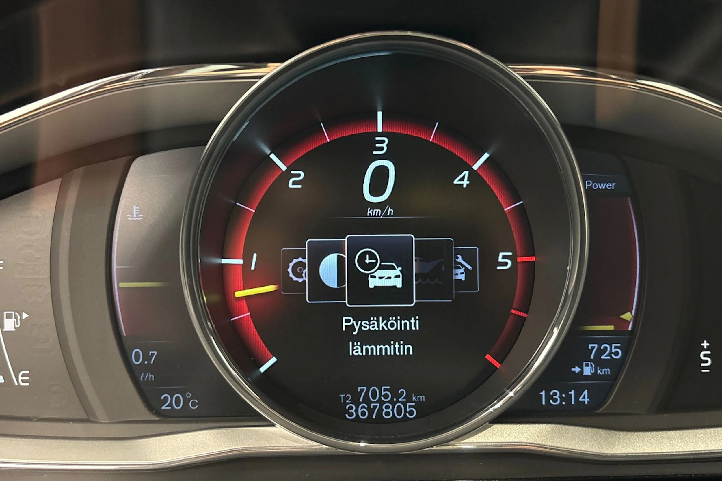 harmaa Volvo XC70 2016 kuva 24.