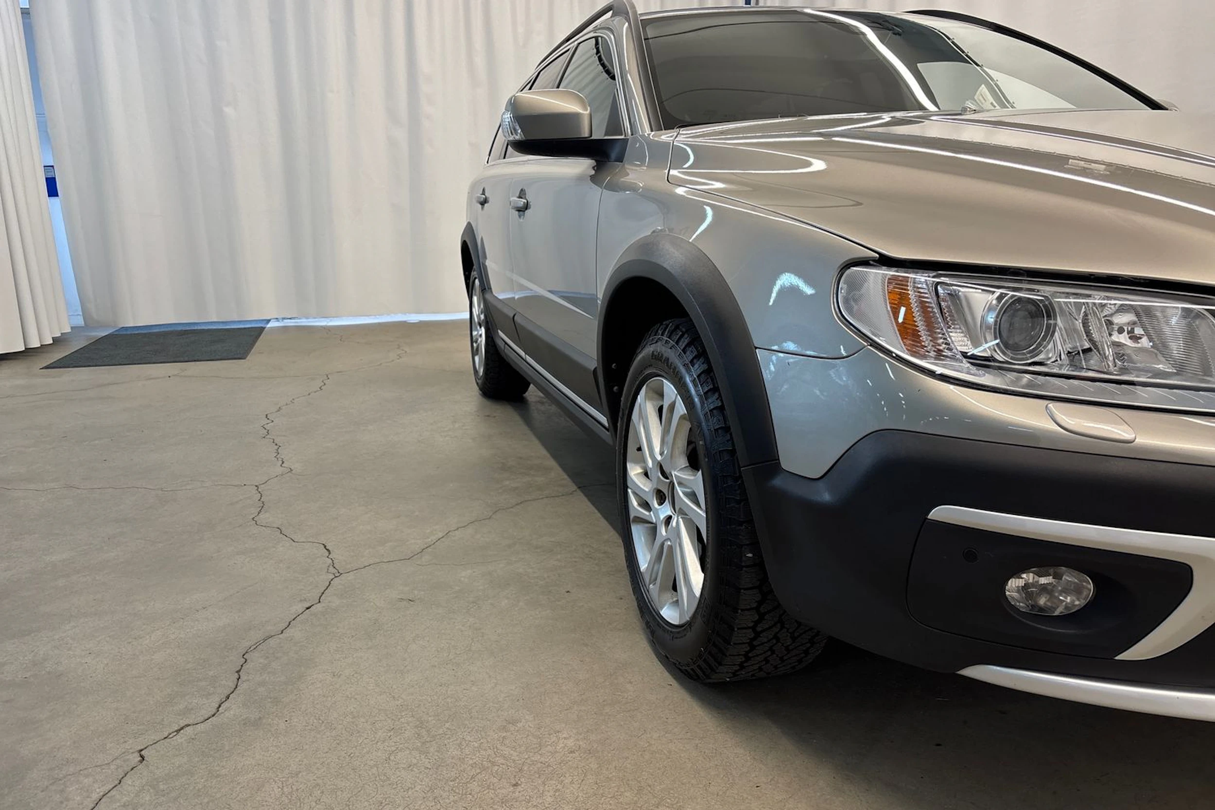 ruskea (beige) Volvo XC70 2016 kuva 15.