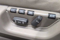 Ruskea (beige) Volvo XC90 2003 kuva 16.