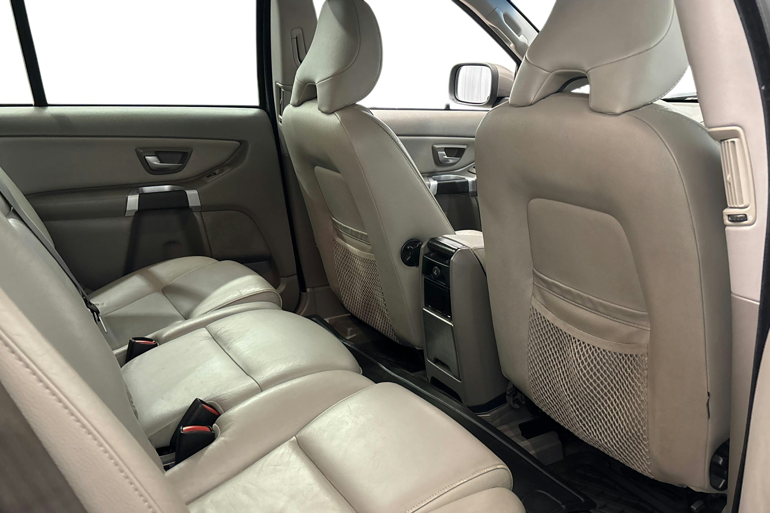 harmaa Volvo XC90 2008 kuva 11.