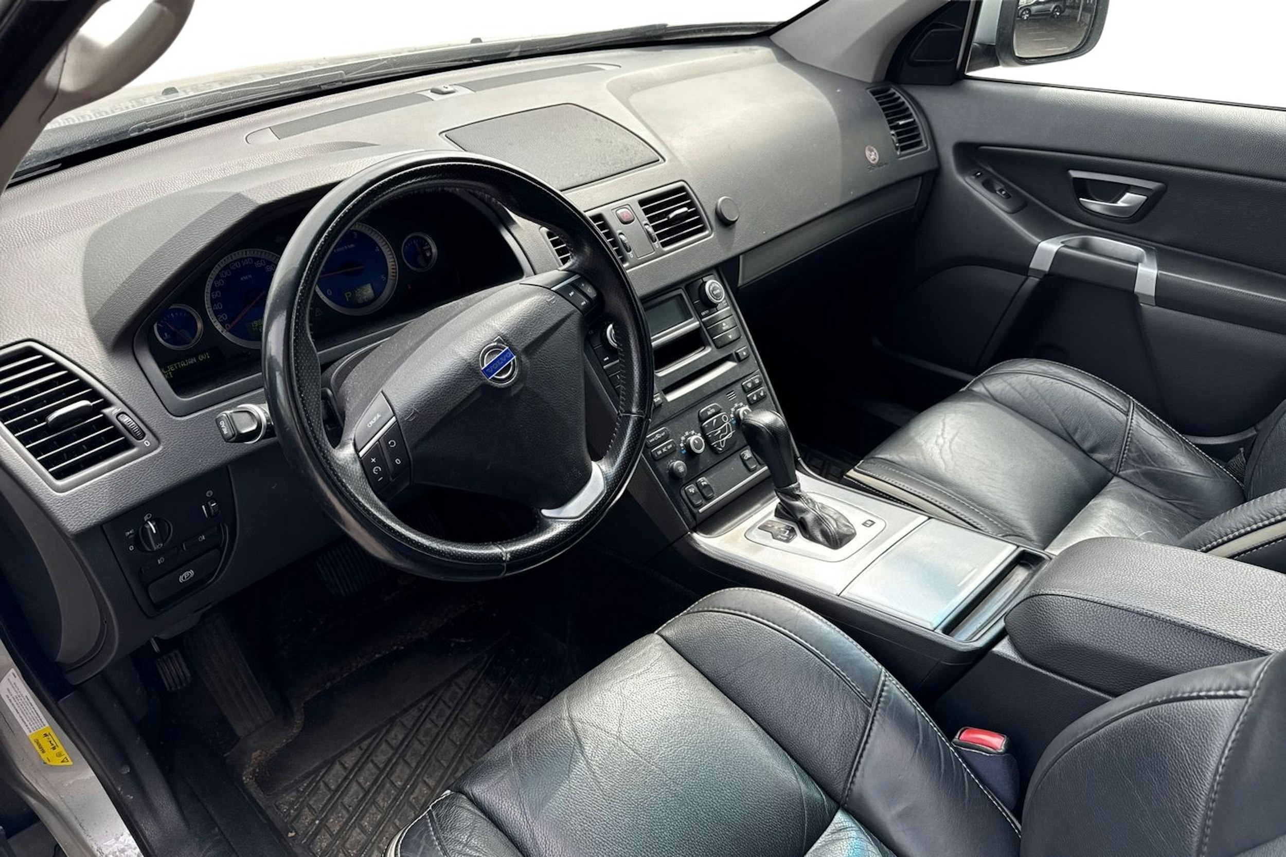 Harmaa Volvo XC90 2007 kuva 3.