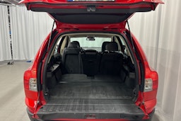 punainen Volvo XC90 2007 kuva 15.