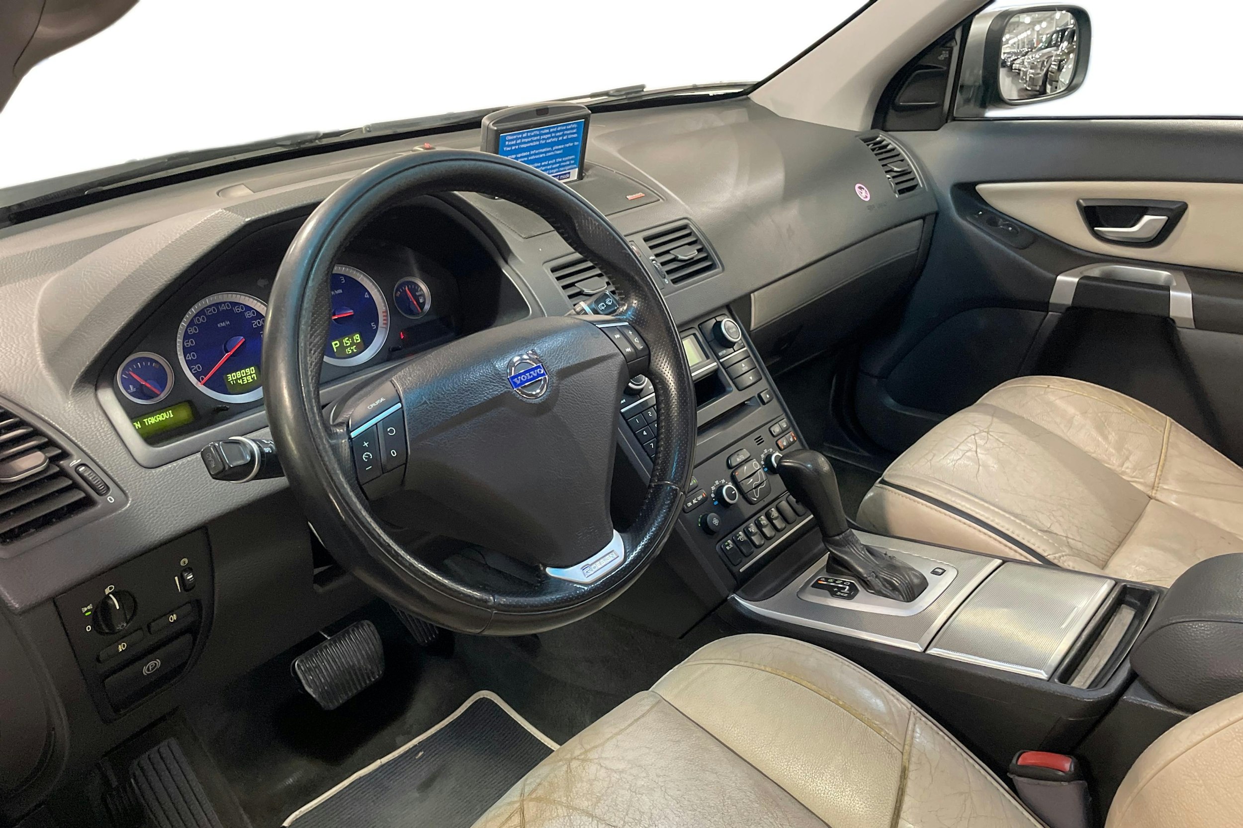 musta Volvo XC90 2009 kuva 6.