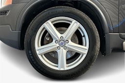 musta Volvo XC90 2010 kuva 11.