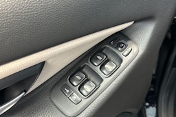 musta Volvo XC90 2010 kuva 16.