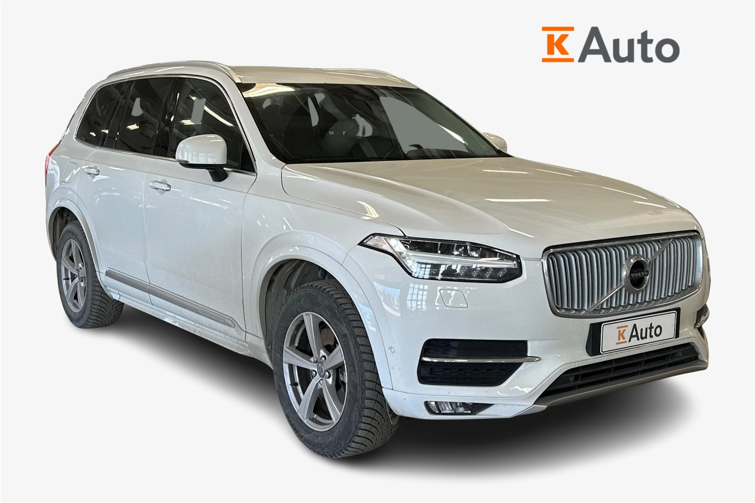 valkoinen Volvo XC90 2015 kuva 1.
