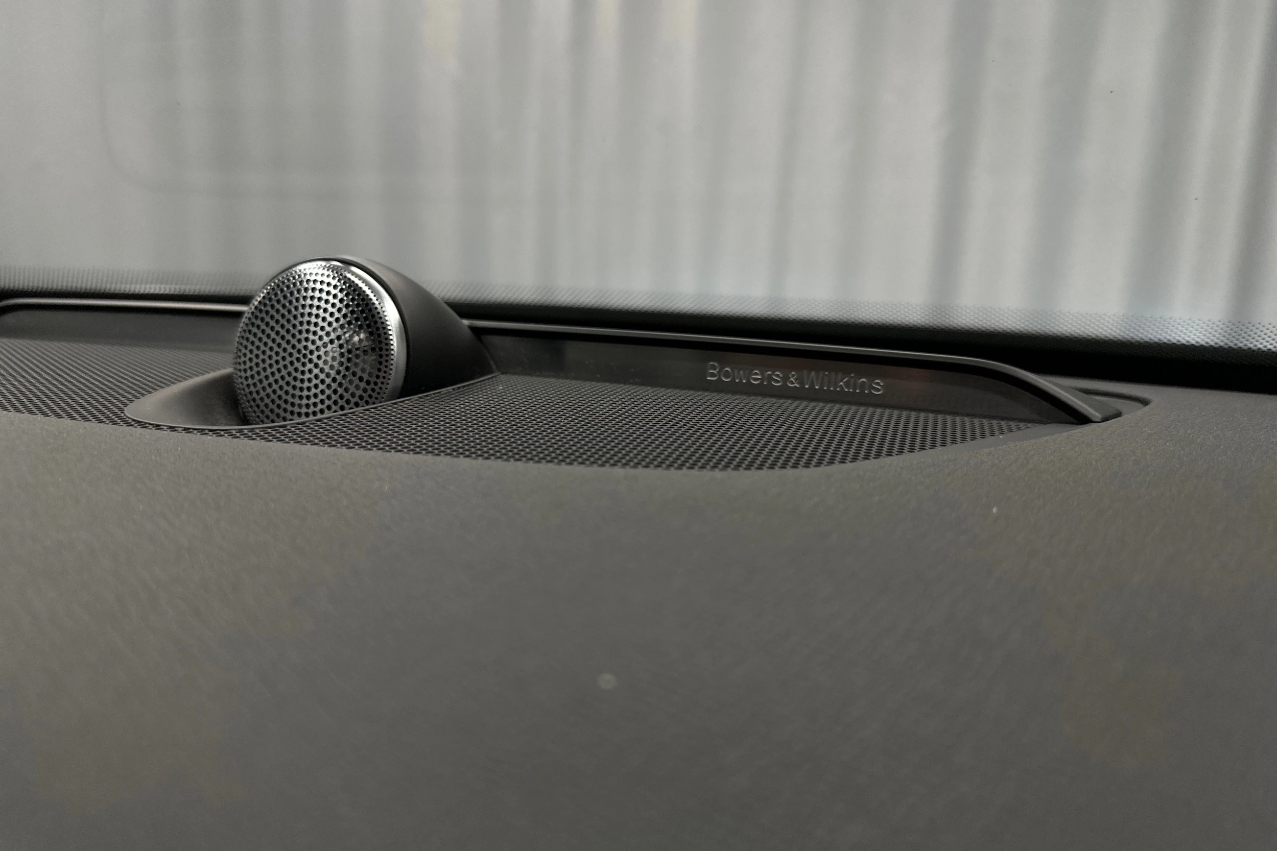 harmaa Volvo XC90 2015 kuva 21.