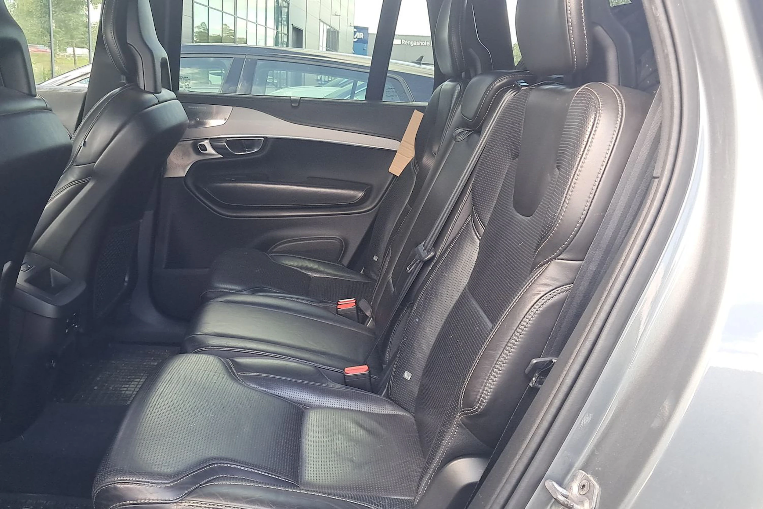 harmaa Volvo XC90 2015 kuva 6.