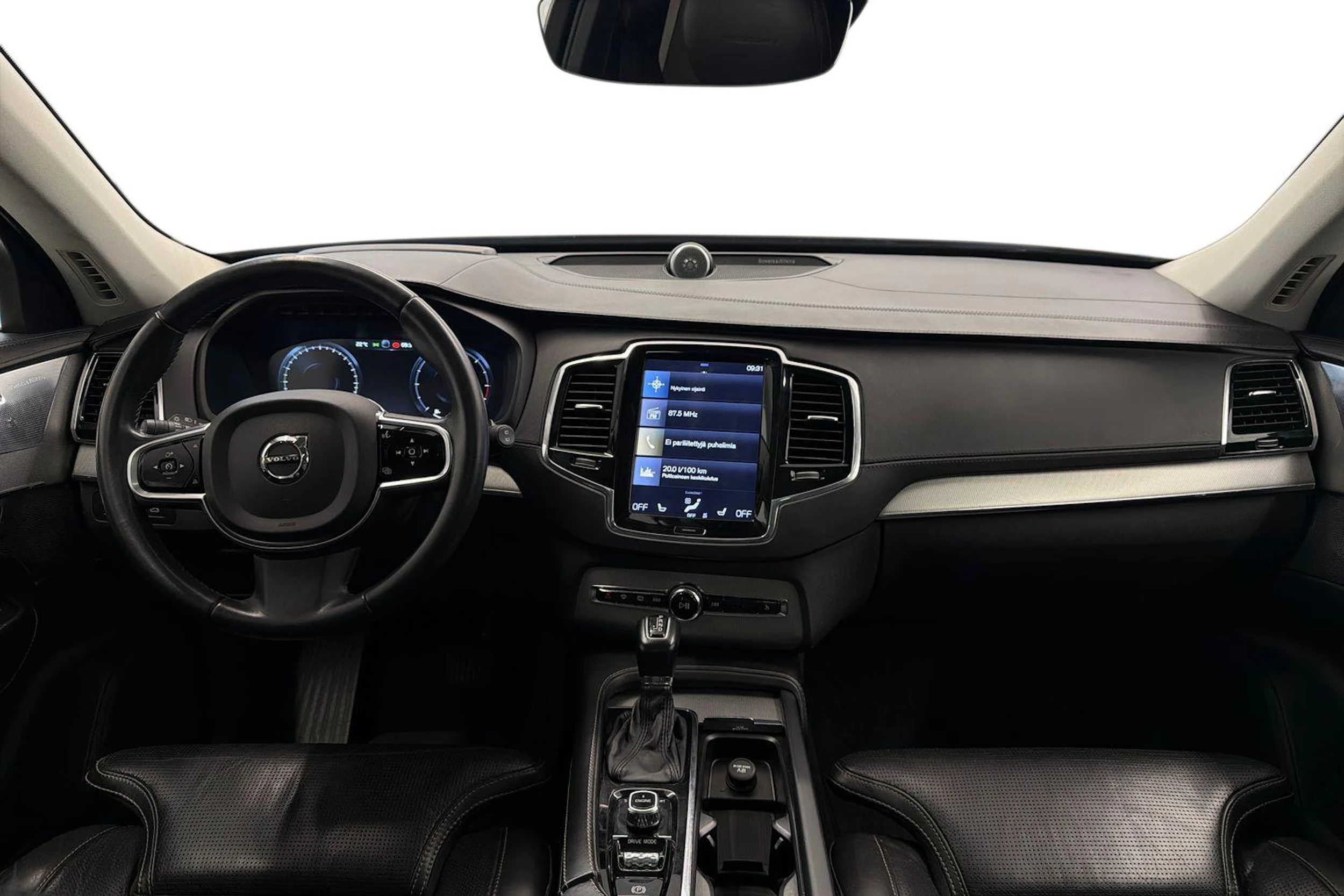 musta Volvo XC90 2015 kuva 7.